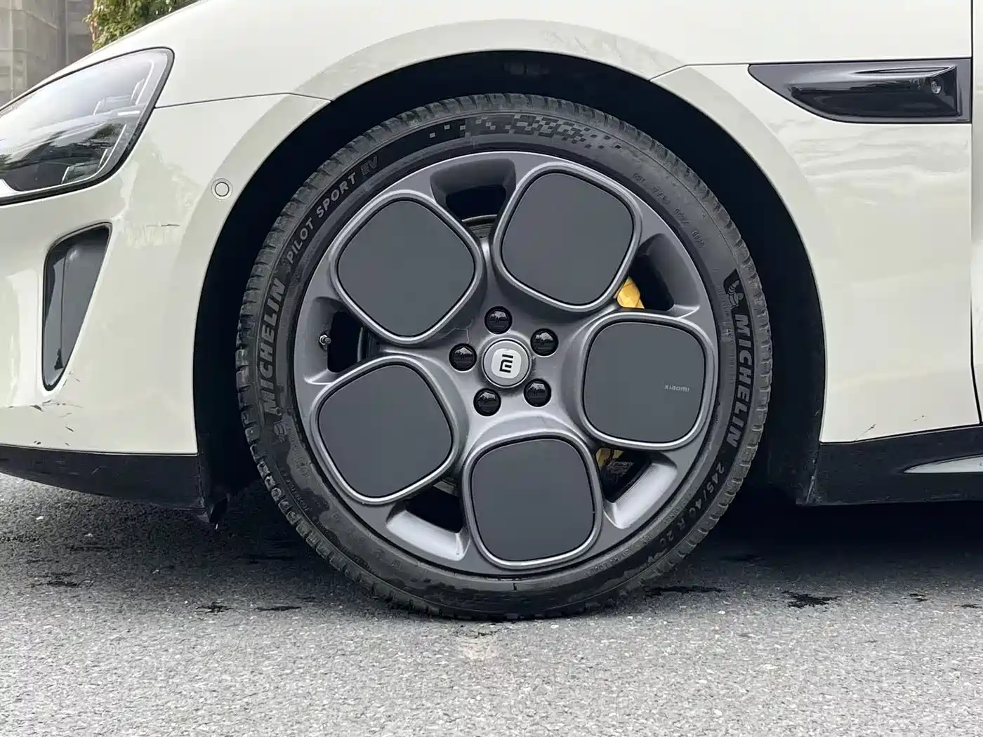 XIAOMI CAR XIAOMI SU7