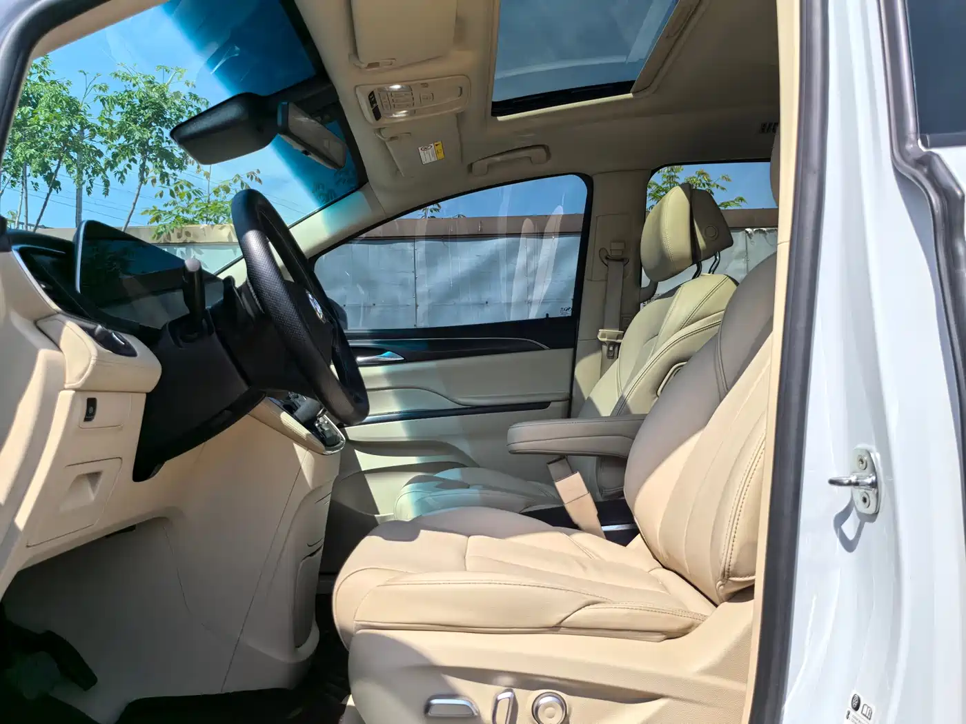 BUICK GL8