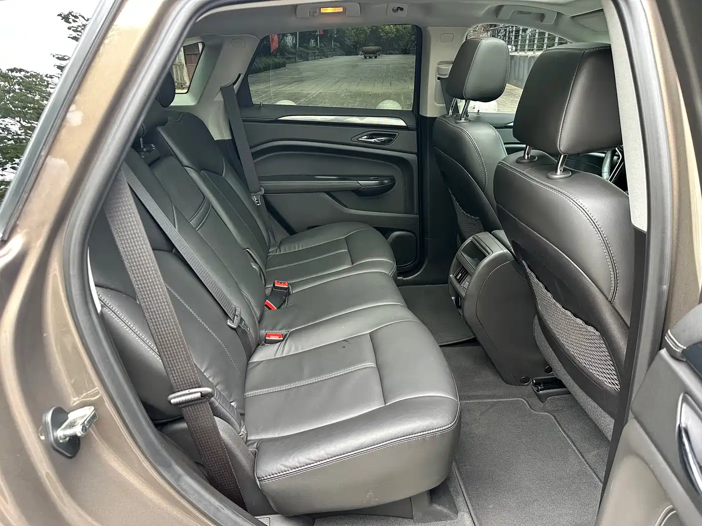 Photo 29 - Cadillac SRX