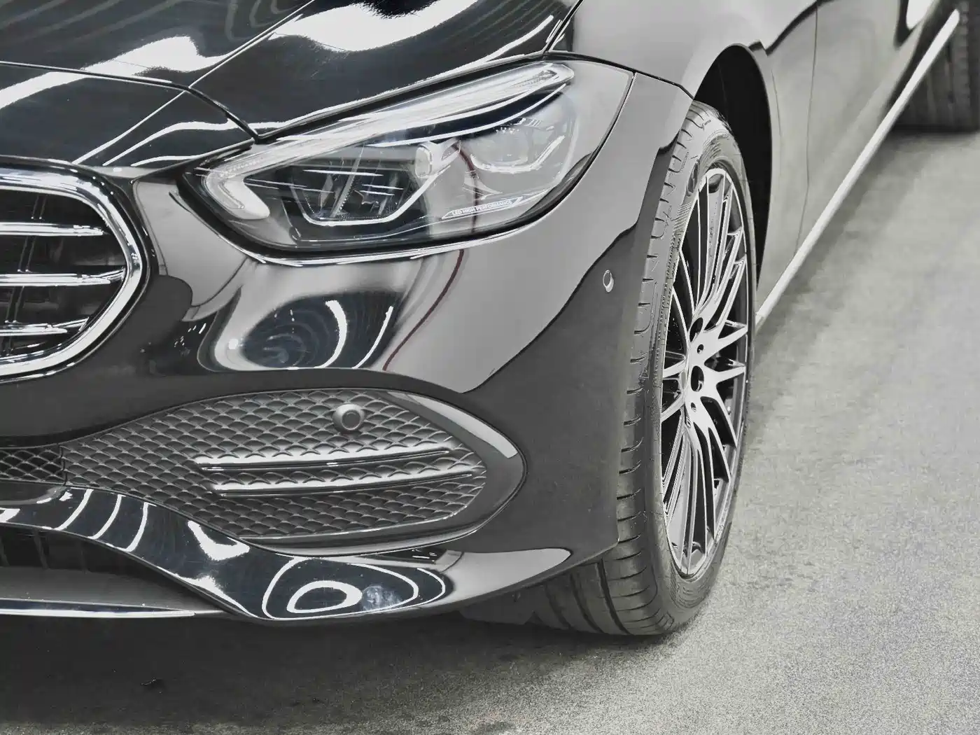 Mercedes-Benz C-Class 2024 C 260 L фото 8