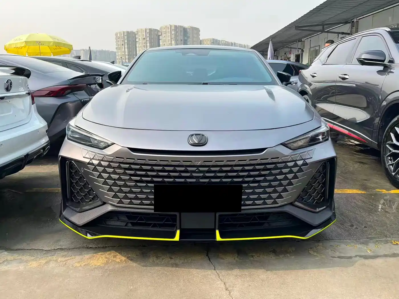 CHANGAN UNI-V