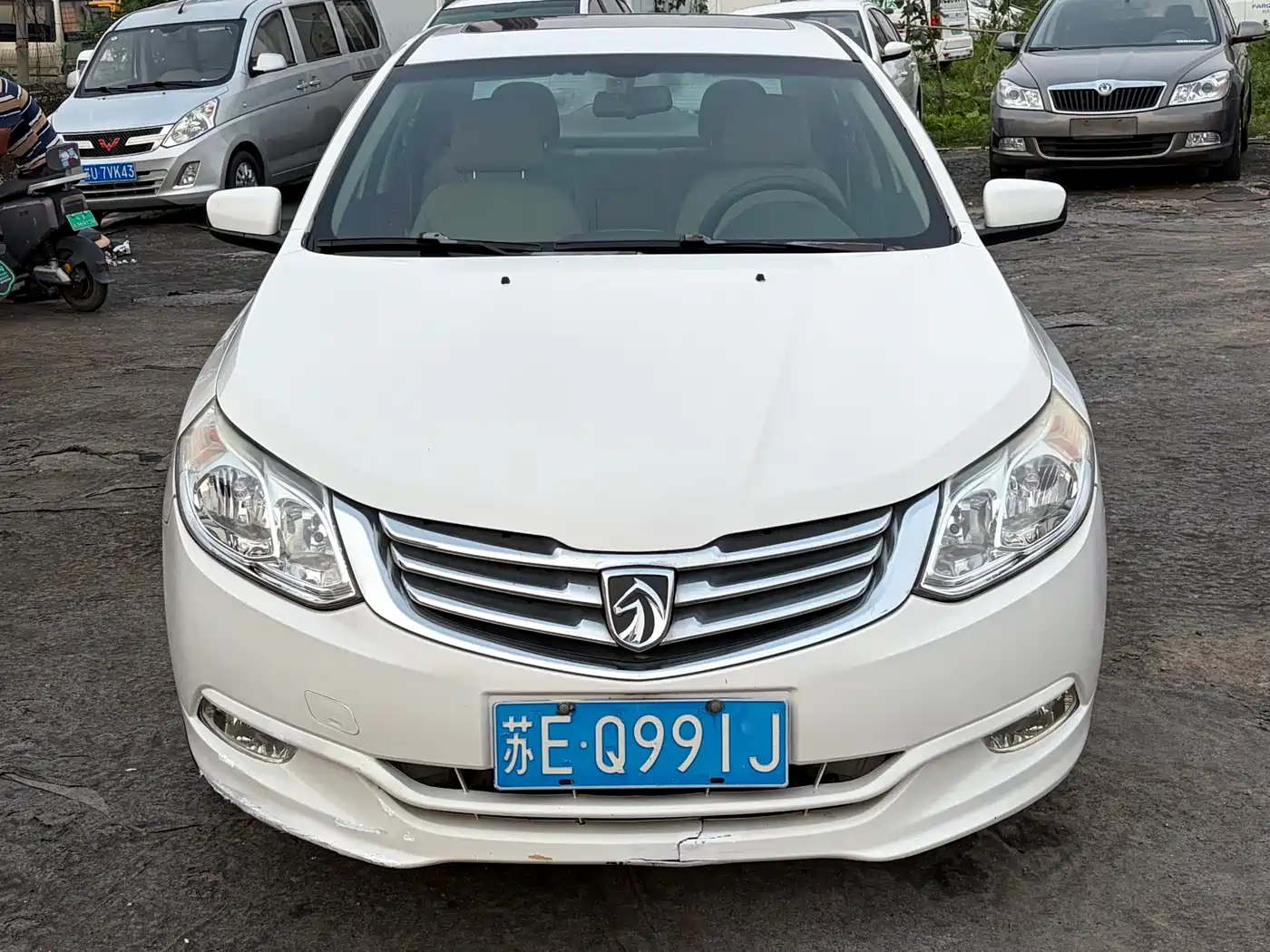 Baojun 630 2012 2012 1.5L DVVT Automatic Comfort