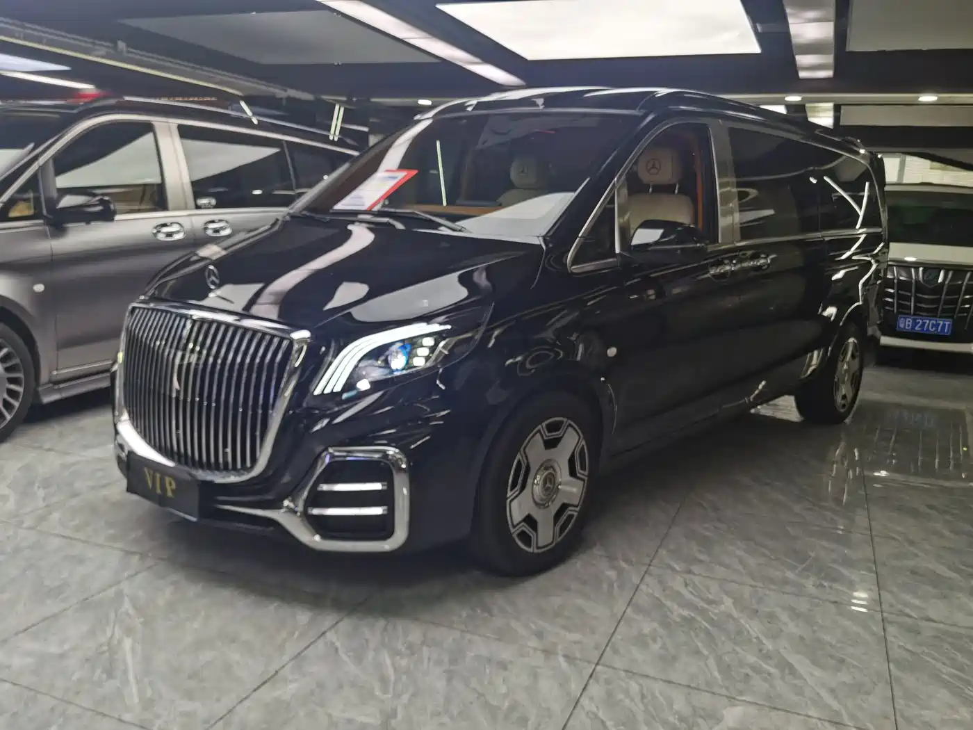 Mercedes-Benz Vito 2021 2.0T Business Edition 7-seater