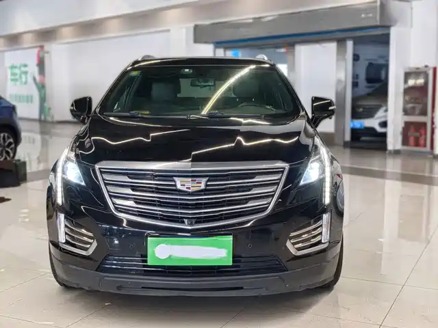 Cadillac XT5 2018 28E AWD Technology Model — фото 2
