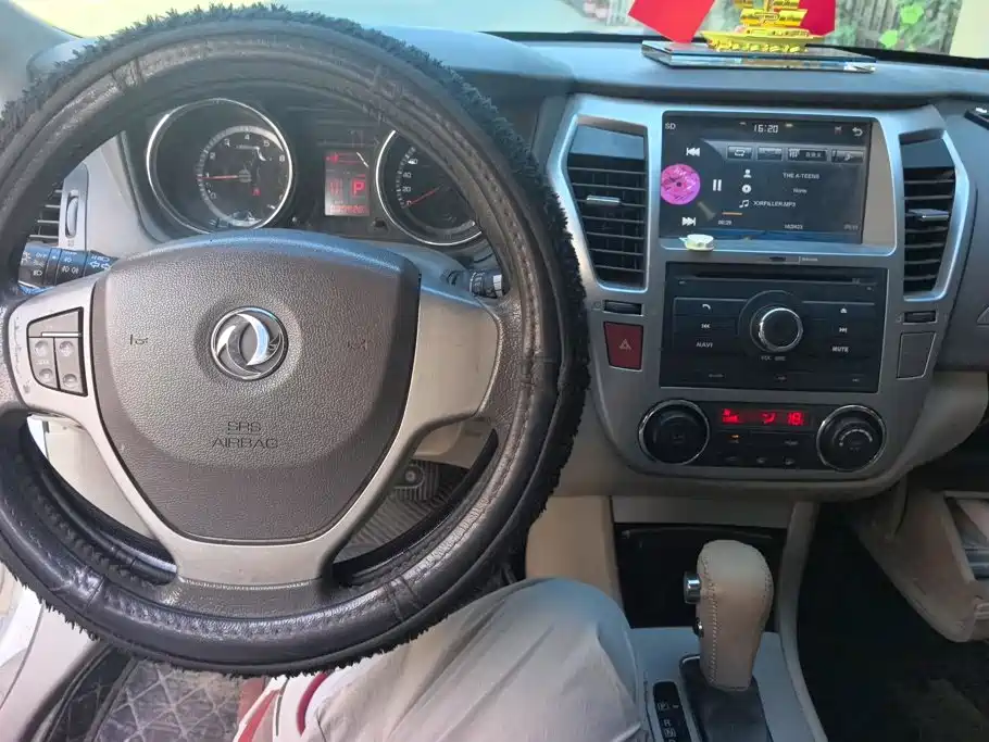 Dongfeng Aeolus Dongfeng Fengshen A60 2014 2014 1.6L Automatic Premium