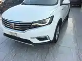 Фото 24 - Roewe RX5