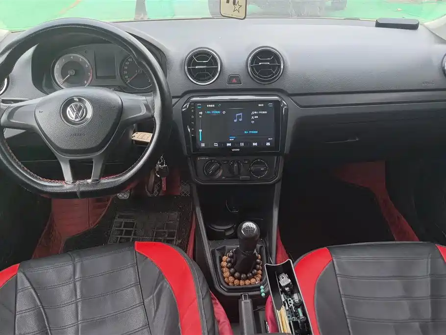 Volkswagen Jetta 2017 1.5L Manual Fashion фото 12