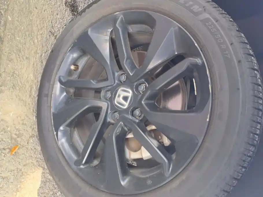 Фото 6 - Honda Accord