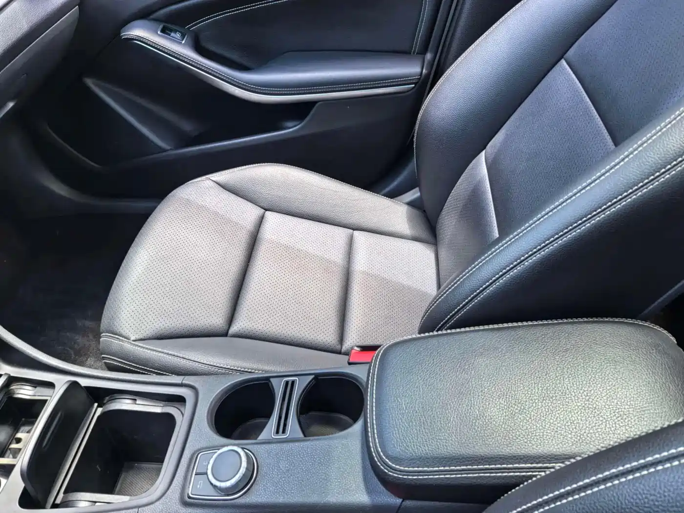 Mercedes-Benz GLA 2015 2015 GLA 200 Fashion