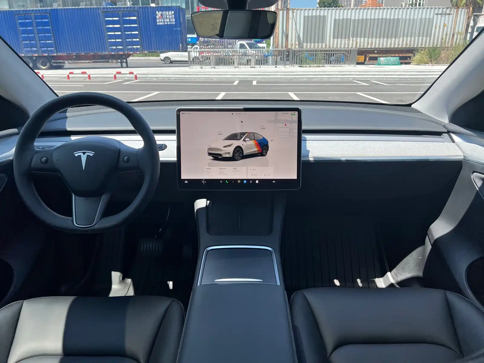 Фото 8 - Tesla Model Y