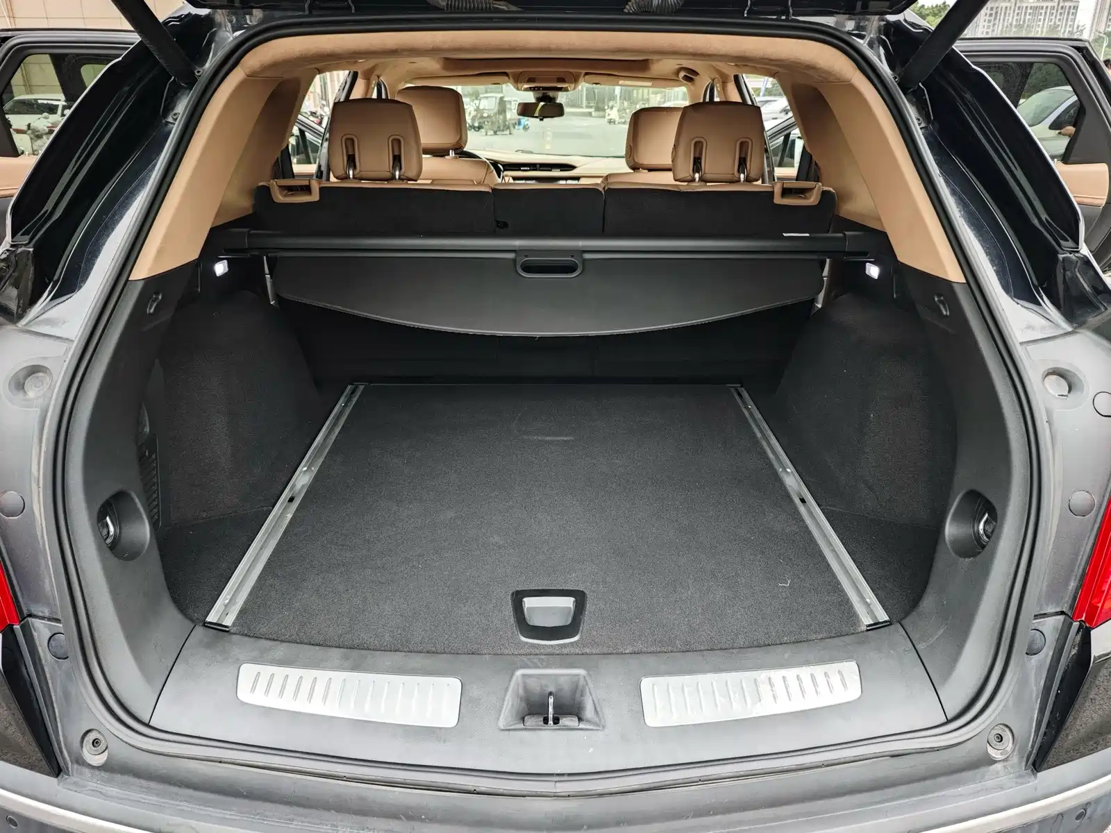 Фото 21 - Cadillac XT5