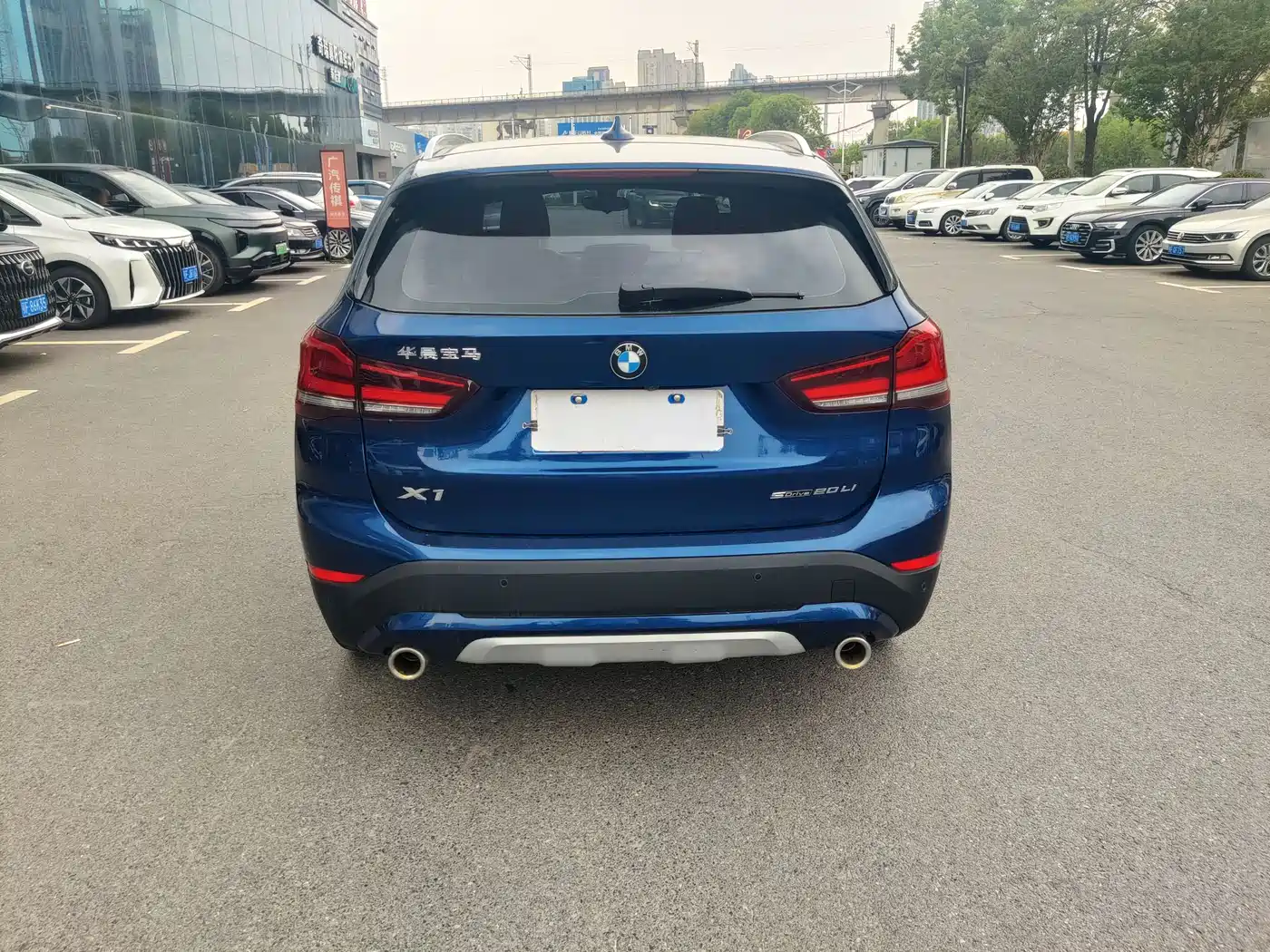 BMW X1 2020 sDrive20Li Premium Edition фото 9