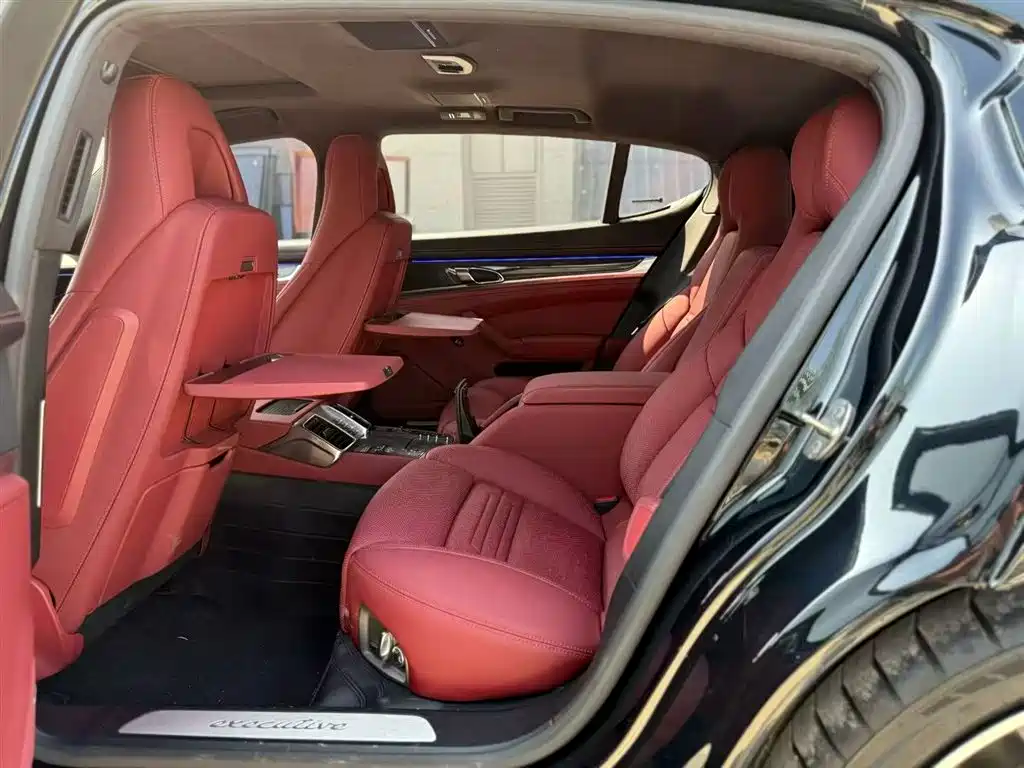 Porsche Panamera 2014 Panamera 4S Executive 3.0T фото 6