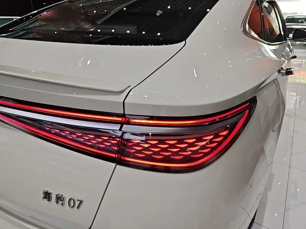 BYD Seal 07 DM-i 2025 2025 DM-i 1.5L 70km Elite