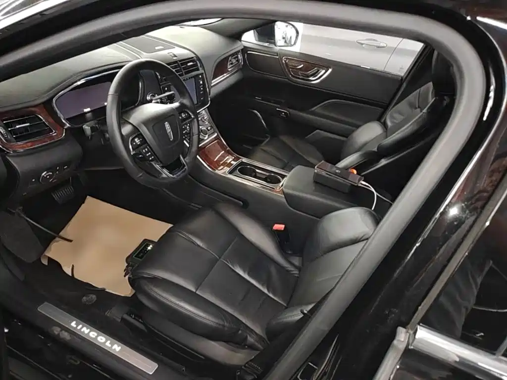 Lincoln Continental 2021 2019 2.0T 2WD Zunxiang Edition China VI