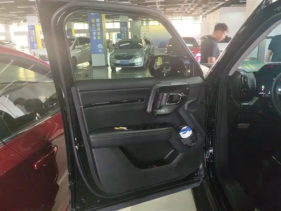 Haval Second-Generation Big Dog New Energy 2023 DHT-PHEV 105km Trendy Electric Edition Plus фото 7