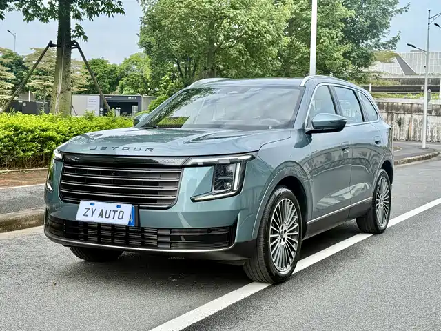  Jetour Jetour X70L 2025 2.0T Automatic Flagship 7-Seater