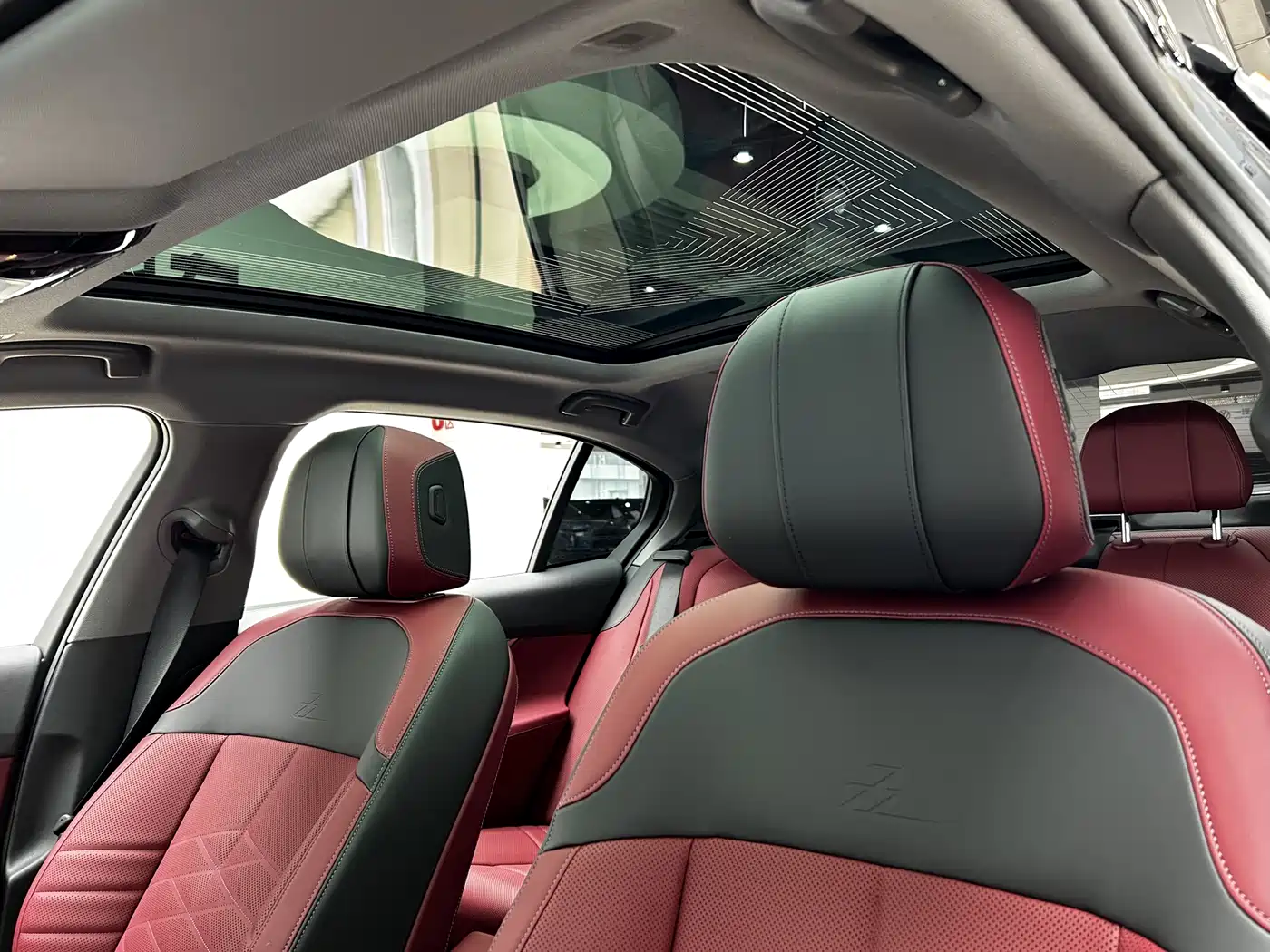 BMW 5 Series 2025 530Li Premium M Sport Package фото 11