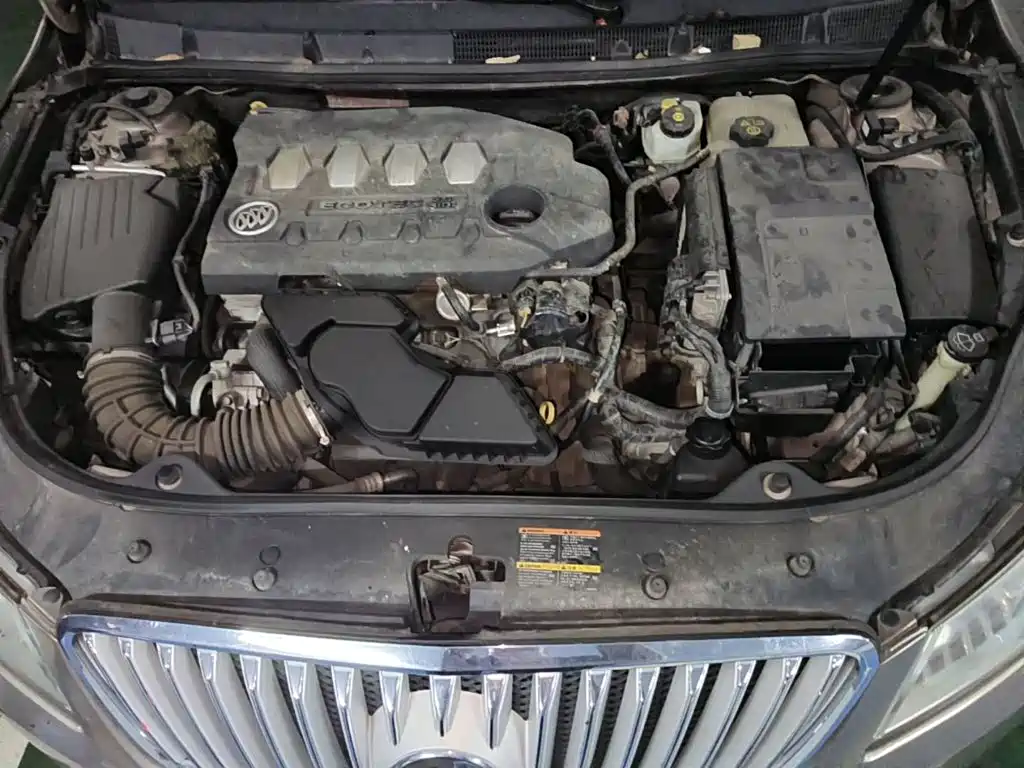 Buick LaCrosse 2011 2011 2.4L SIDI Luxury Edition
