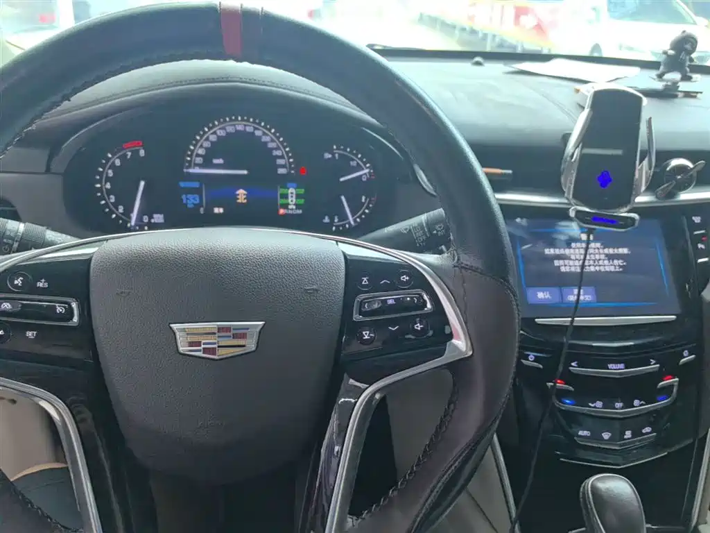 Cadillac XTS 2017 28T Technology фото 10