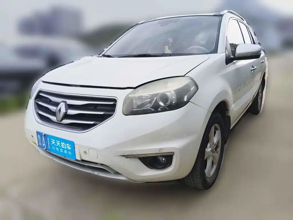Renault Koleos (Import) 2012 2012 2.5L 4WD Comfort Navigation Edition