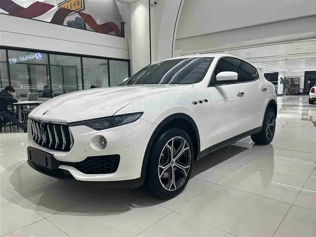 maserati levante