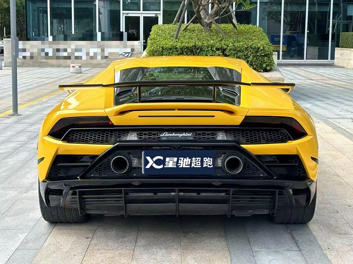 LAMBORGHINI HURACÁN