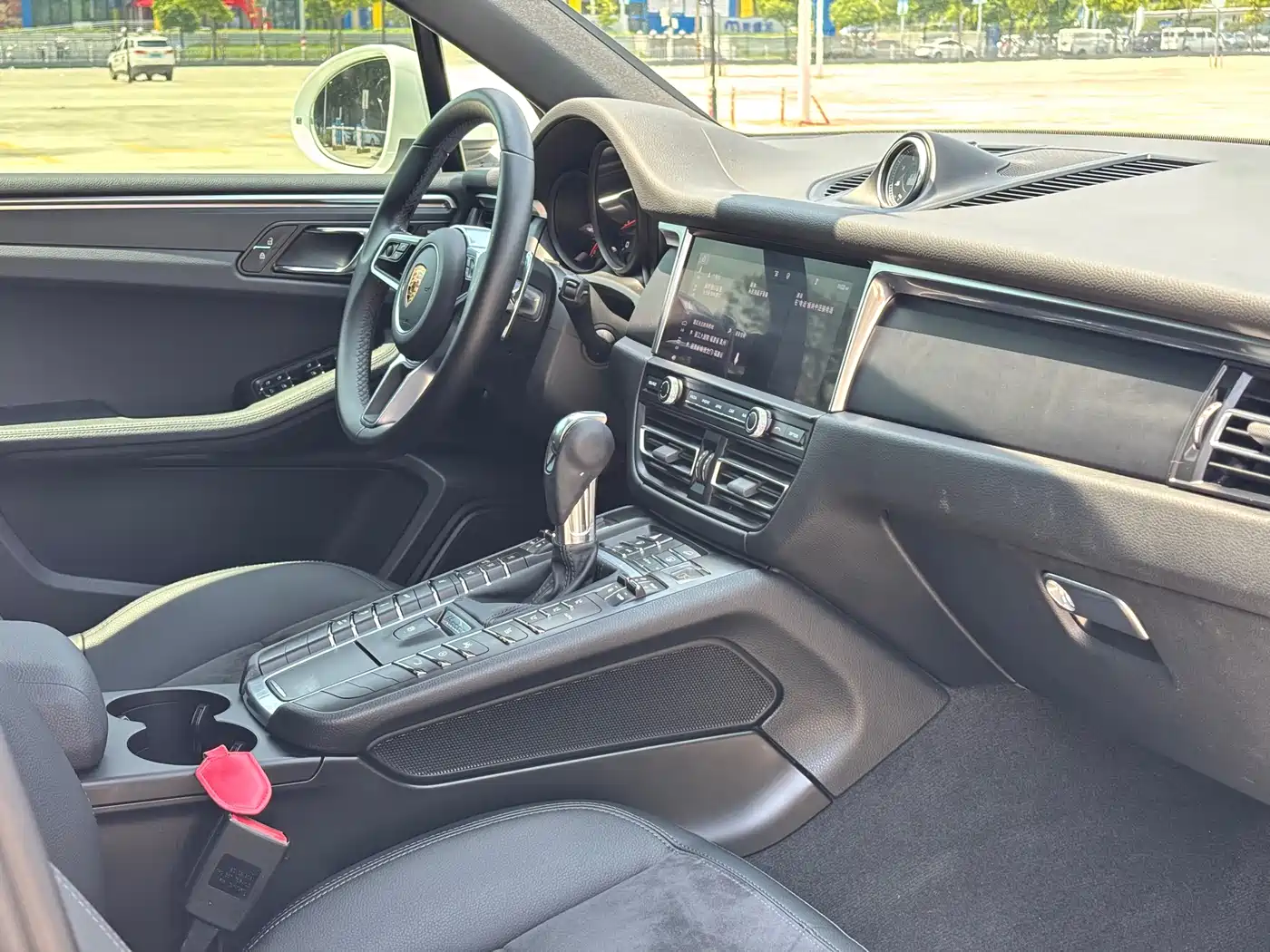 Porsche Macan 2021 Macan 2.0T фото 17