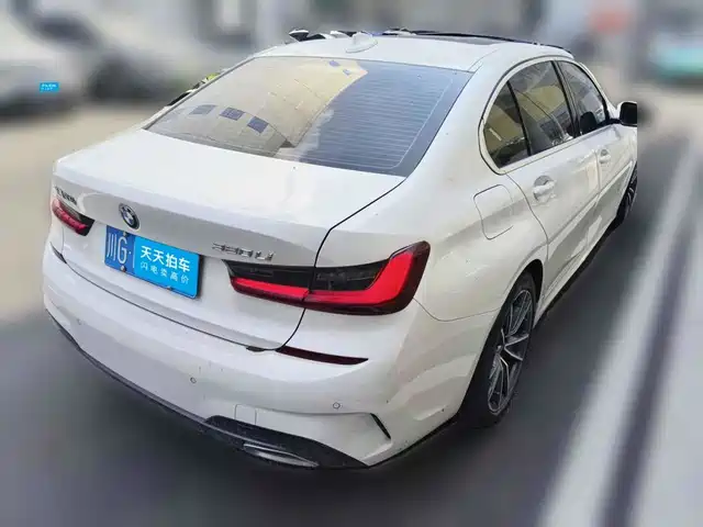 BMW 3 Series 2022 320Li M Sport Package — фото 2