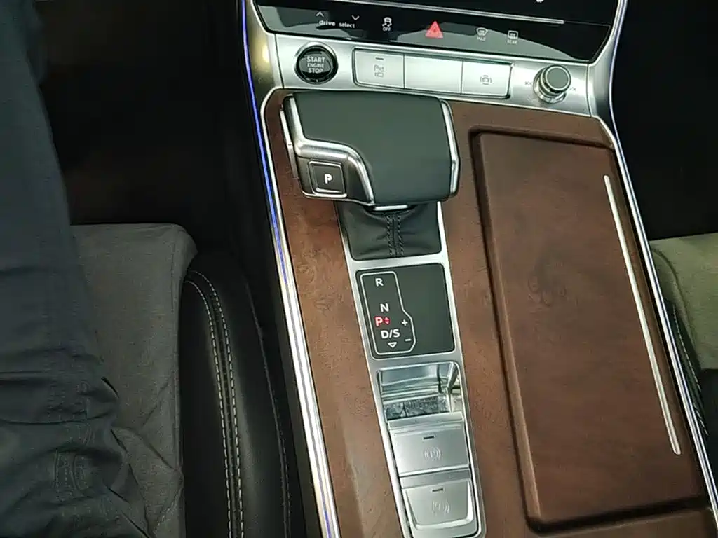 Audi A6L 2023 45 TFSI quattro Premium Dynamic фото 21