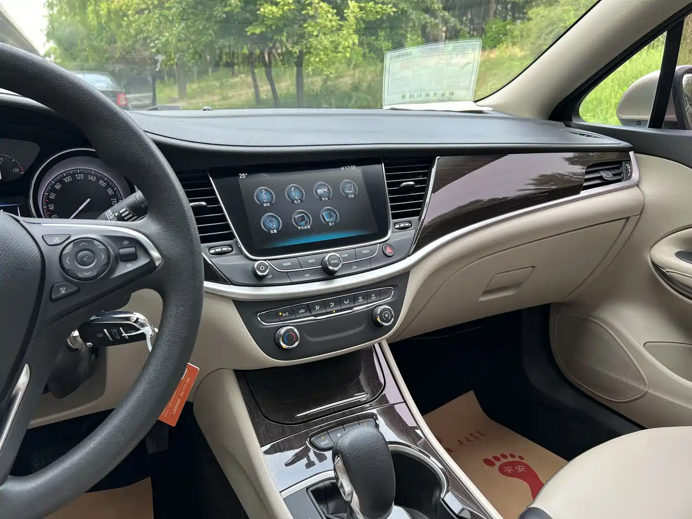Buick Verano 2018 Sedan 15S Automatic Leading фото 14