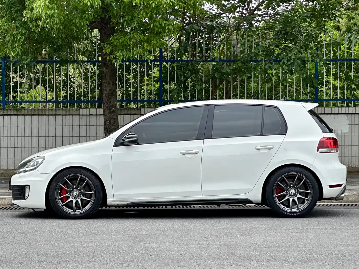 Volkswagen Golf GTI 2012 2.0TSI GTI фото 10