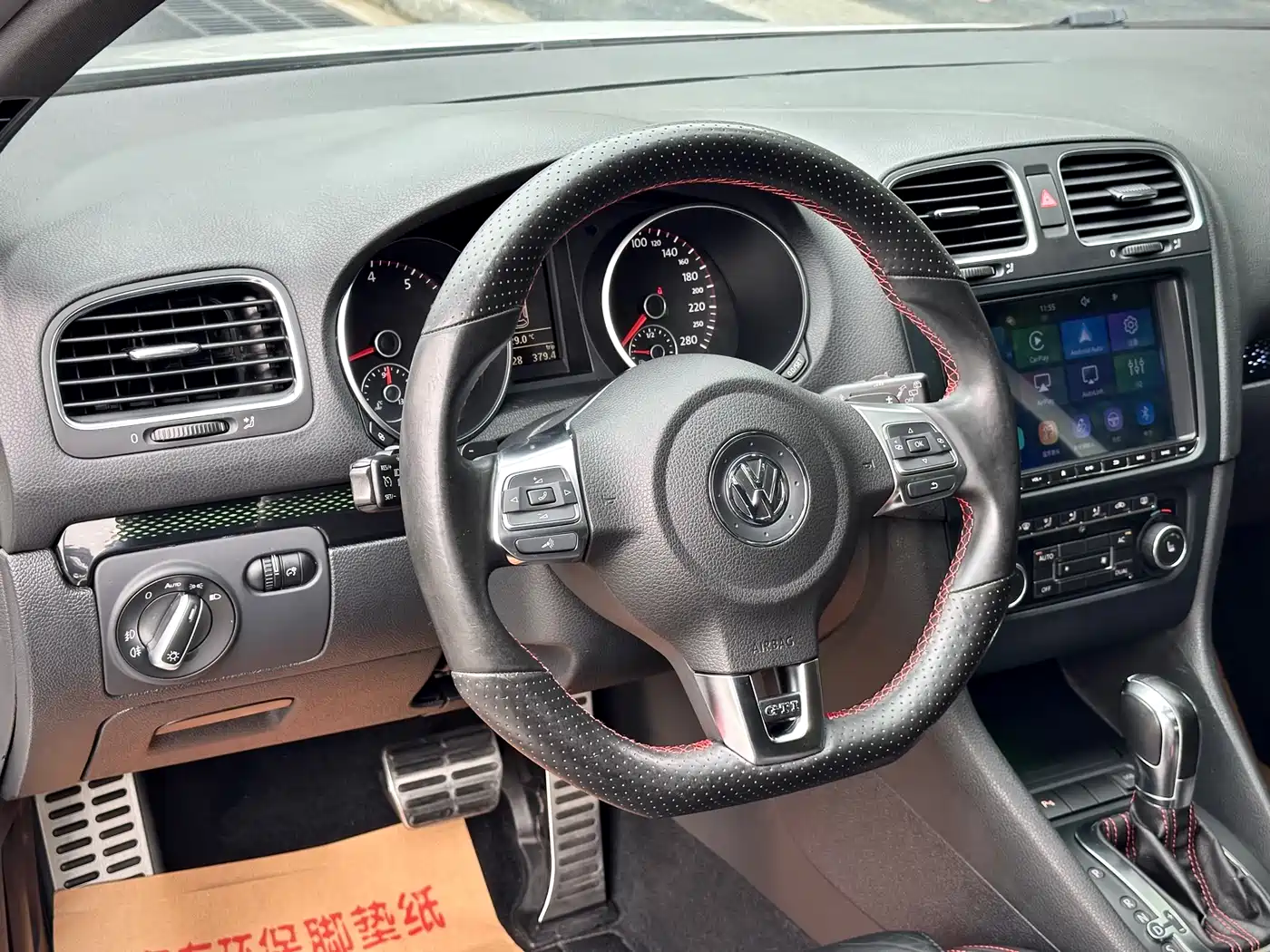 Volkswagen Golf GTI 2012 2.0TSI GTI фото 23