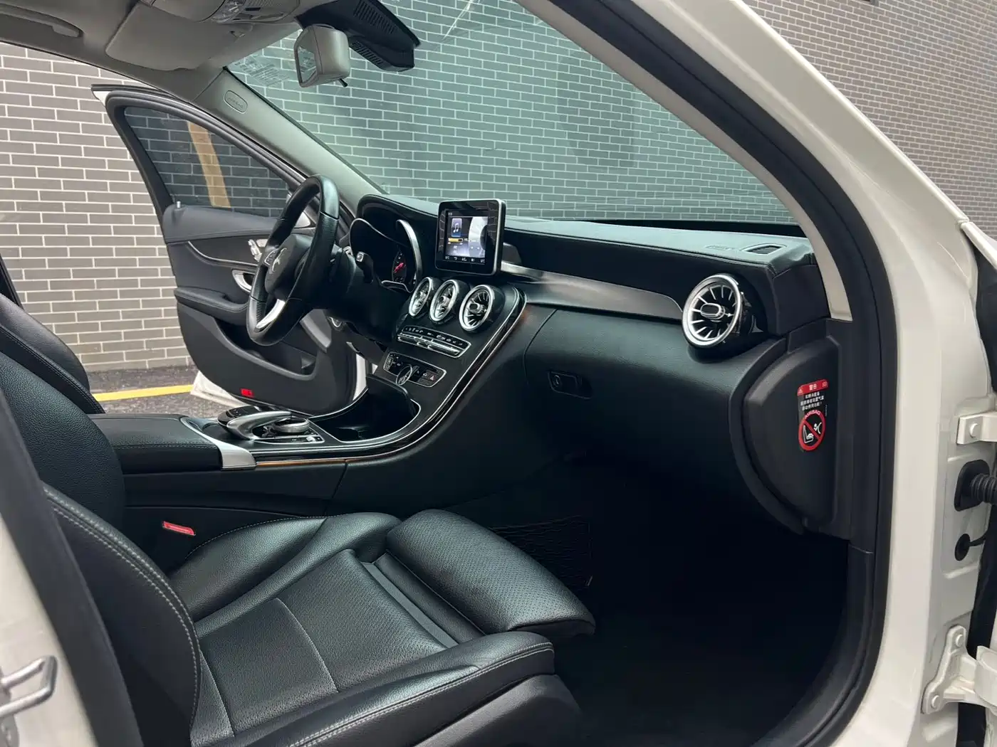 Mercedes-Benz C-Class 2018 C 200 L Sport Edition фото 25