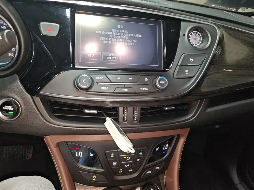 Buick Envision Plus 2016 28T 4WD Elite фото 13