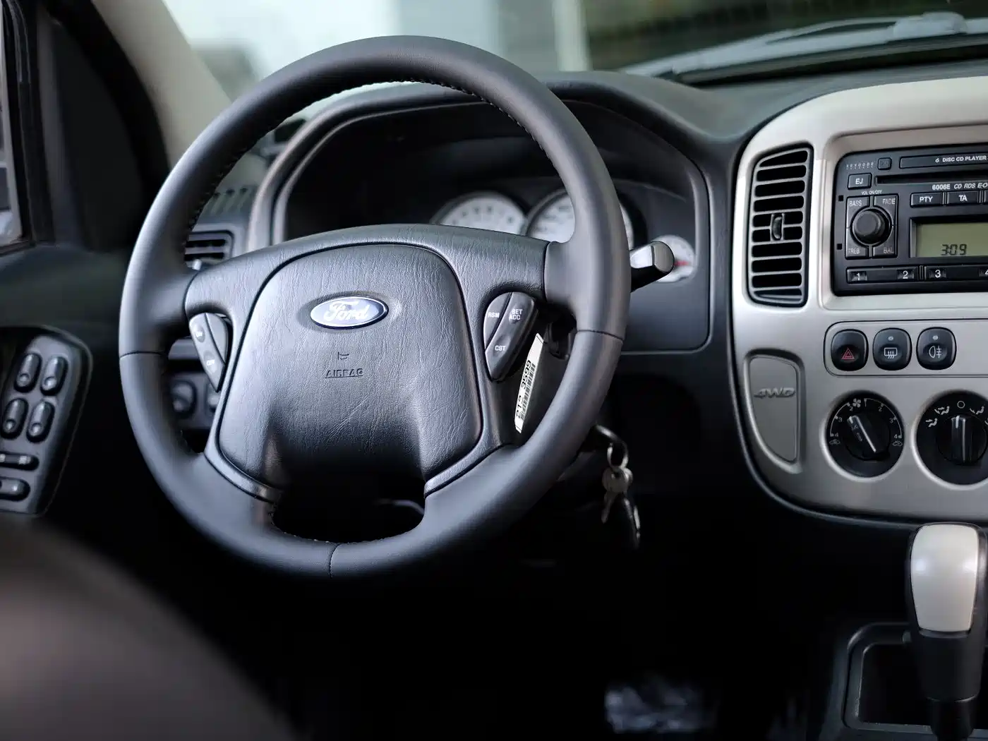 Ford Escape (Import) 2007 2005 3.0 AT