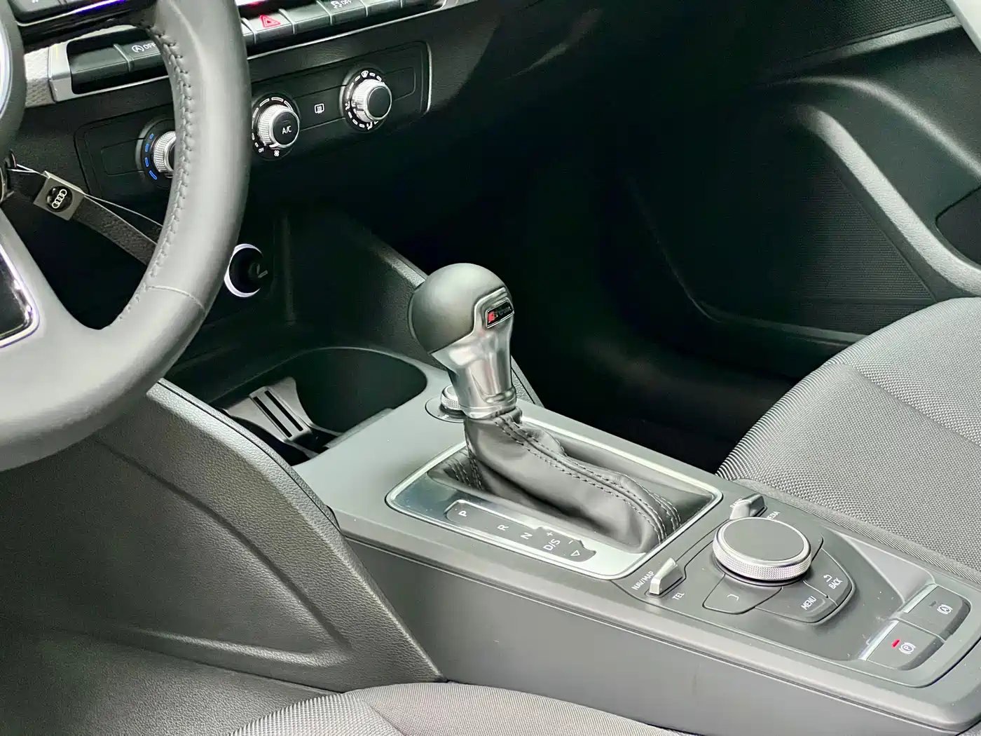 Audi Q2L 2021 Model 35 TFSI Fashion Dynamic фото 20
