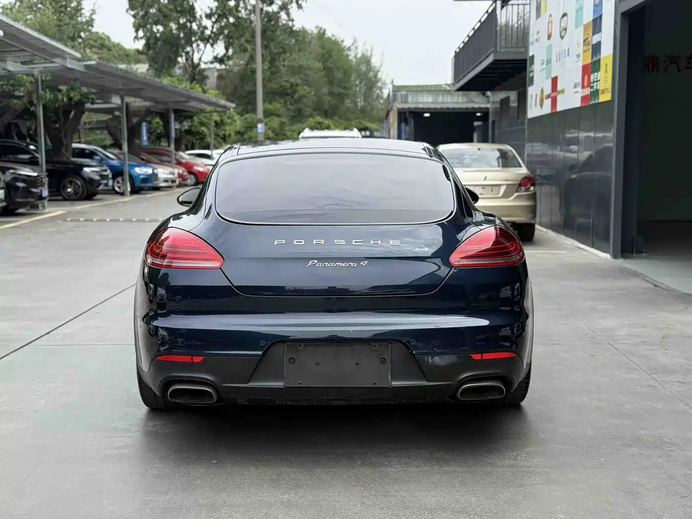 Porsche Panamera 2014 Panamera 4 3.0T фото 8