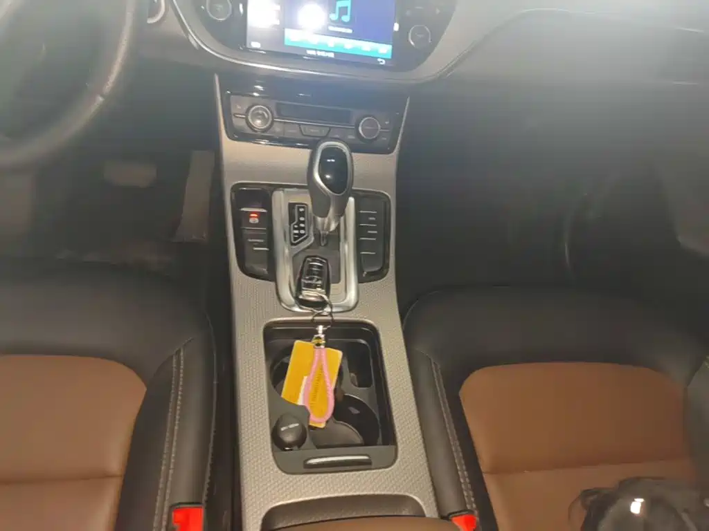 Geely Emgrand GS 2016 2016 Elegant Edition 1.3T Automatic Premium Type