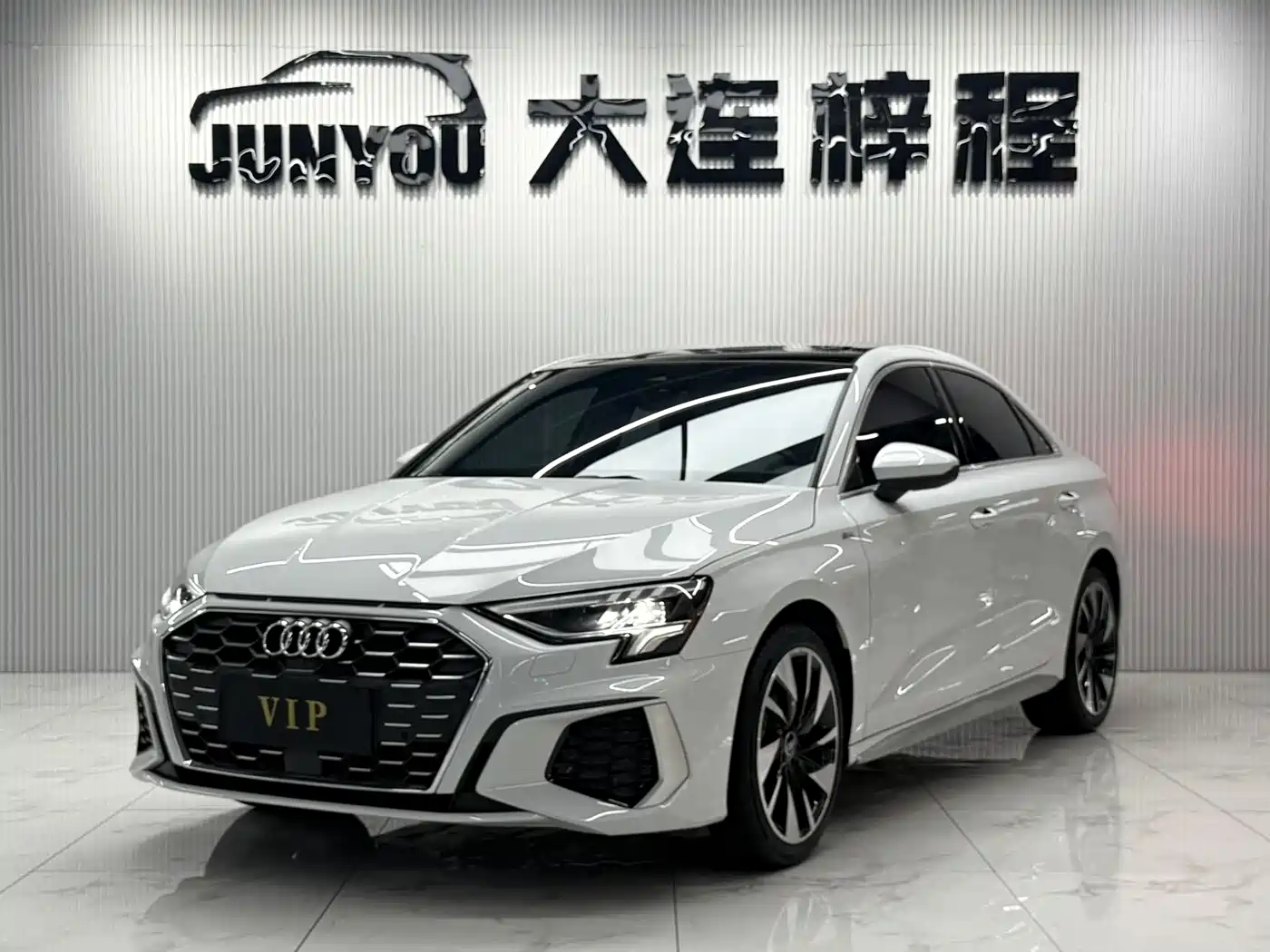 Audi A3 2023 Facelift A3L Limousine 35 TFSI Fashion Sport
