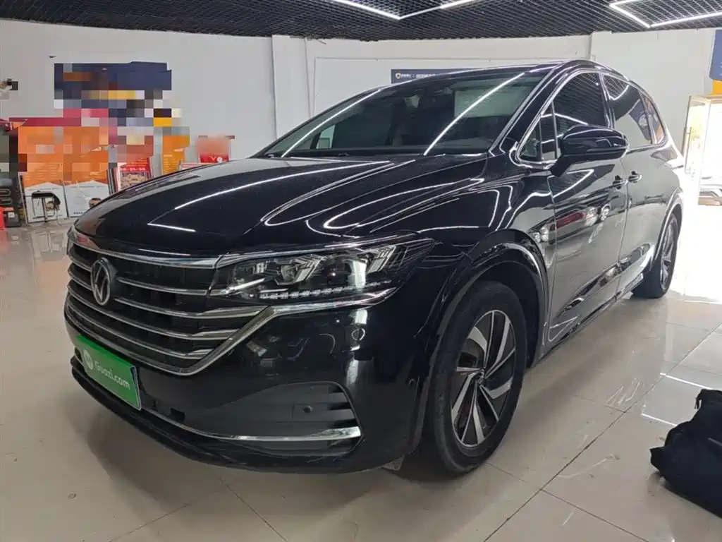Volkswagen Viloran 2023 Facelift 330TSI Luxury Edition
