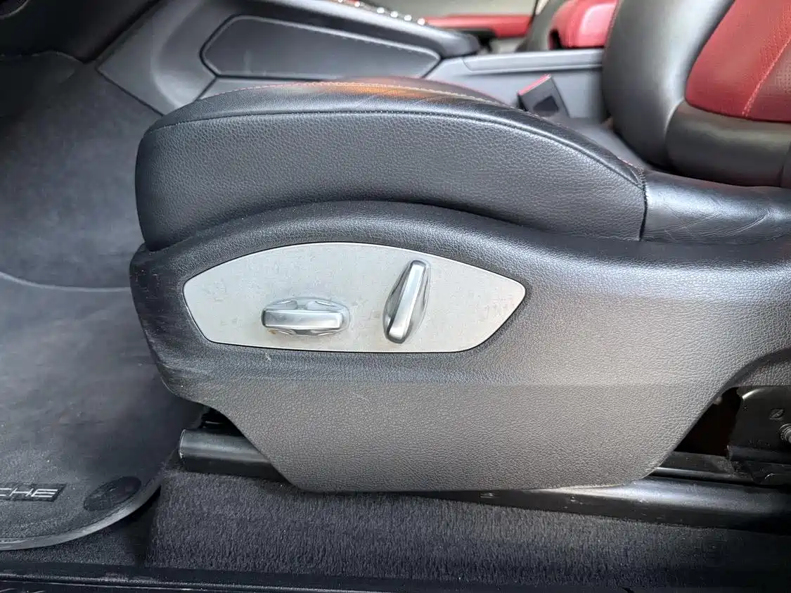 Porsche Macan 2018 Macan 2.0T фото 11
