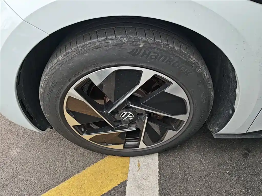Volkswagen ID.3 2023 Upgraded Pure Intelligence Edition фото 23