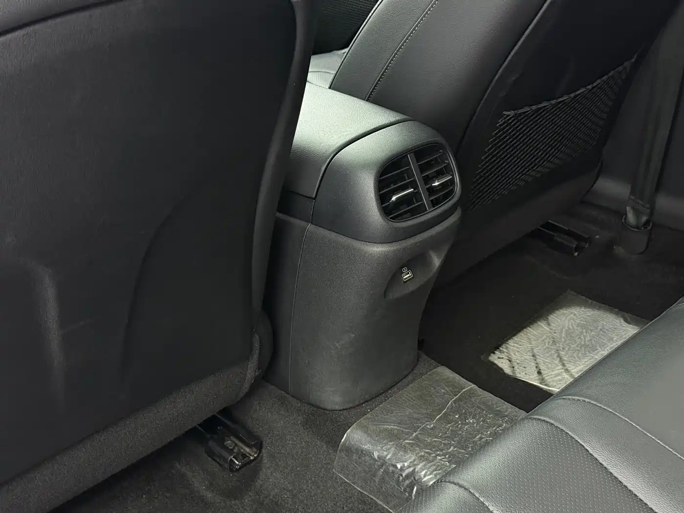Hyundai Elantra 2022 1.5L CVT GLX Elite Edition фото 10