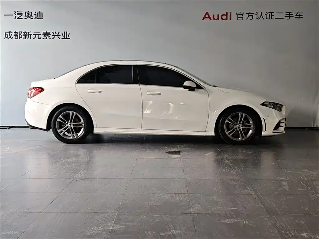 Mercedes-Benz A-Class, миниатюра 3