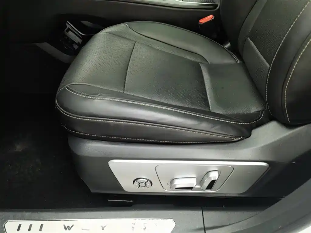 WEI PAI WEI BRAND VV6