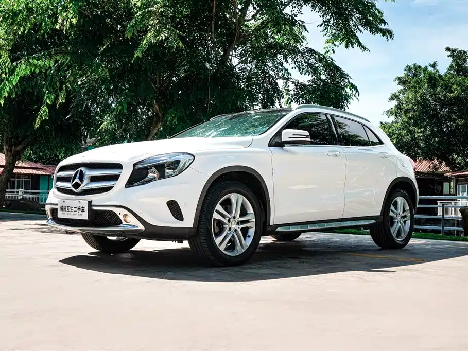 Mercedes-Benz GLA 2016 GLA 200 Dynamic