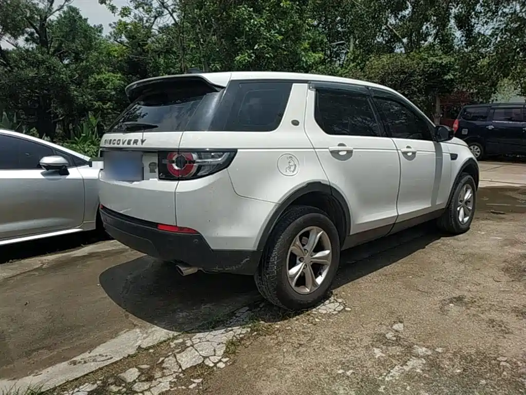 Land Rover Discovery Sport 2017 2.0T PURE фото 7
