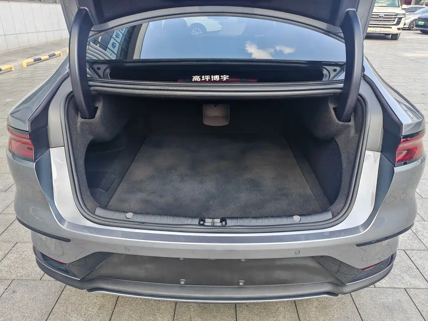 BYD Han 2024 EV Glory Edition 610KM AWD Celestial Eye Smart Driving фото 34