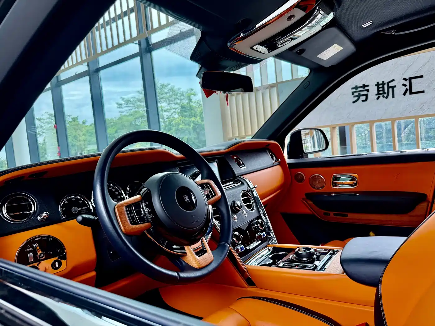 Rolls-Royce Cullinan 2022 2018 4-Seater Version